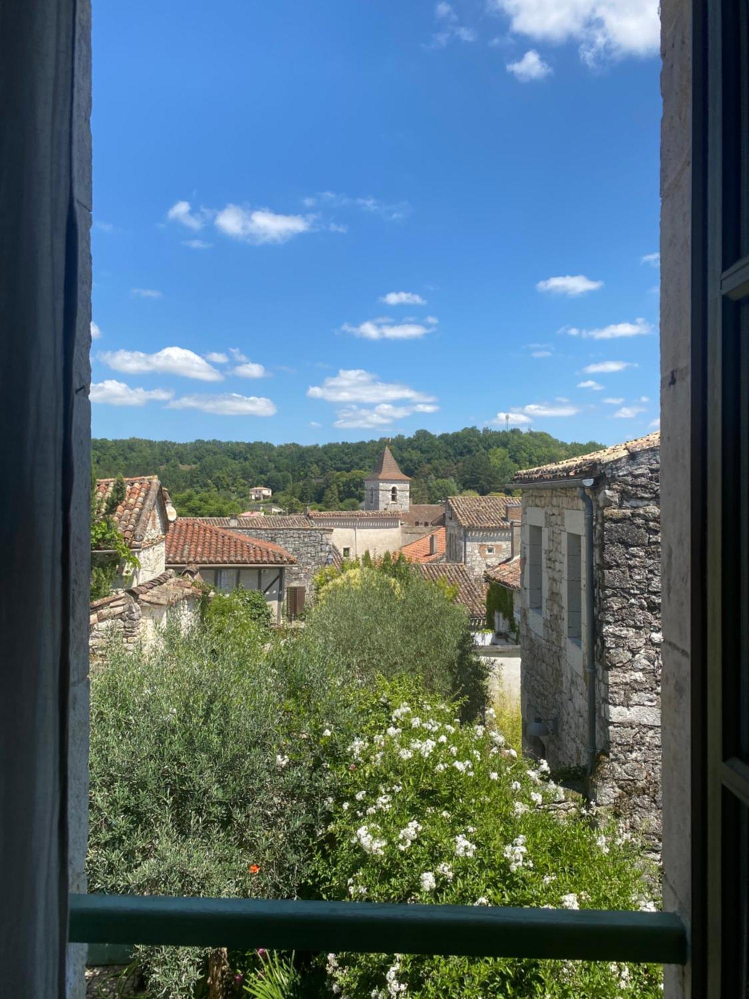 Le Coucou Montcuq住宿加早餐旅馆 外观 照片